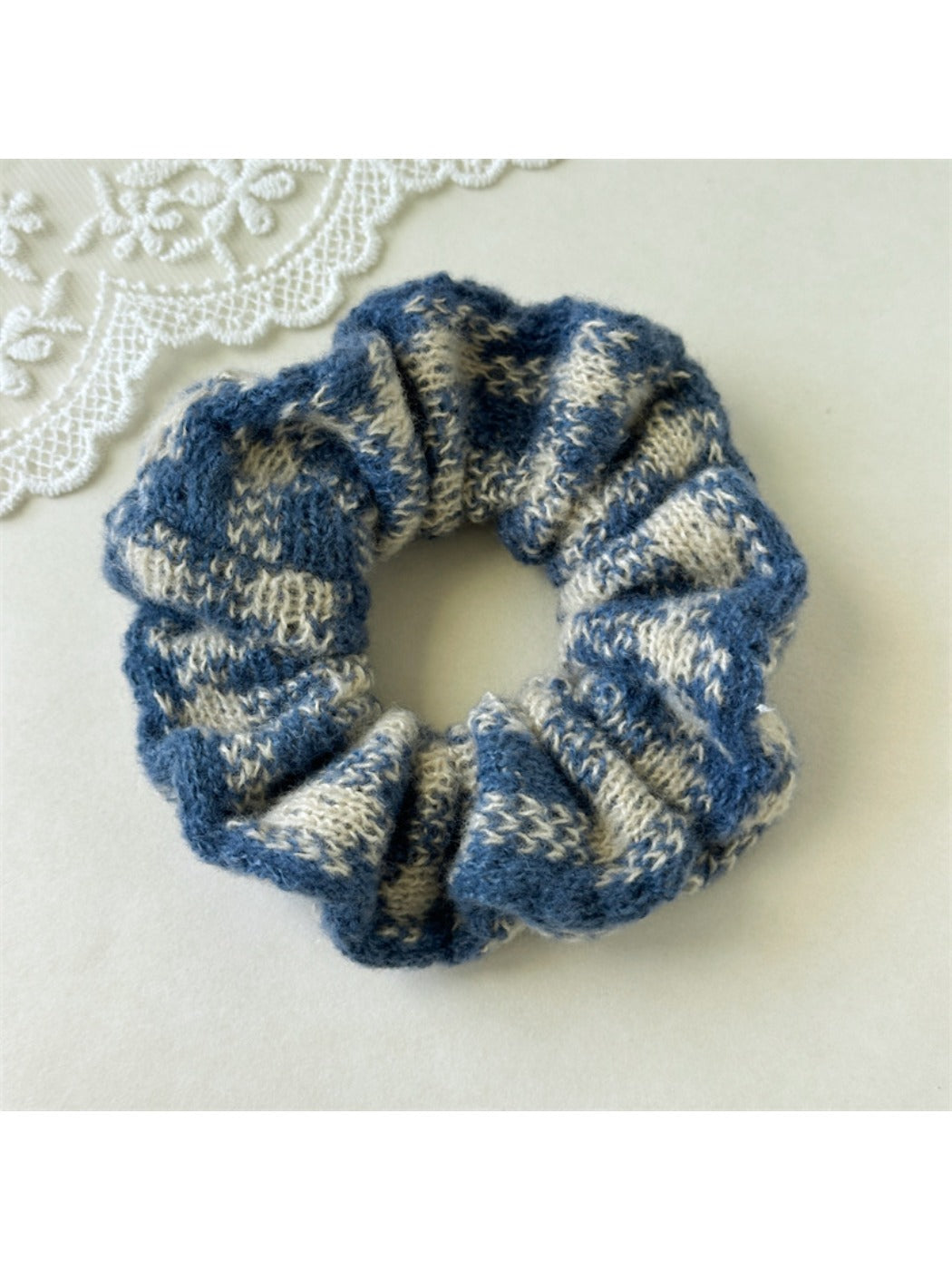 Gifty - Knitted Scrunchie Hair Tie Elastic
