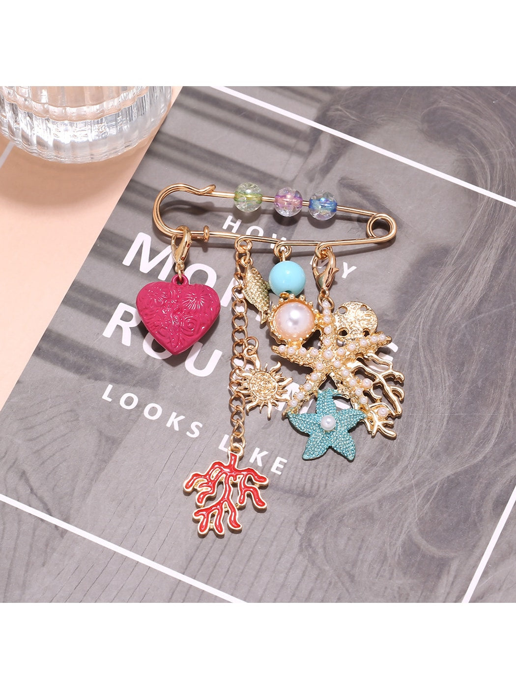 Brovia - Ocean Themed Coral Fish Heart Detail Brooch