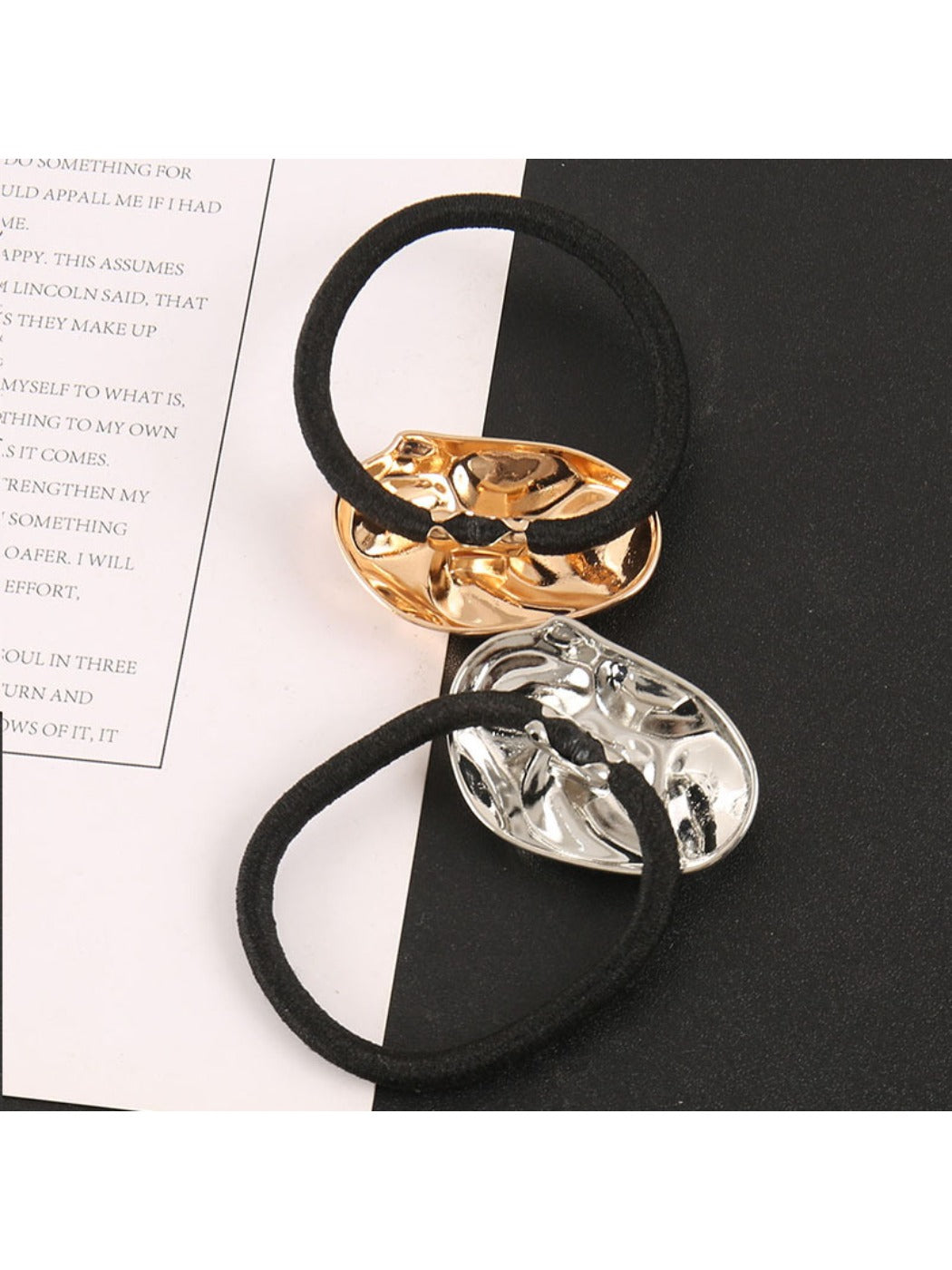 Gifty - Minimalist Oval Shaped Hair Ties