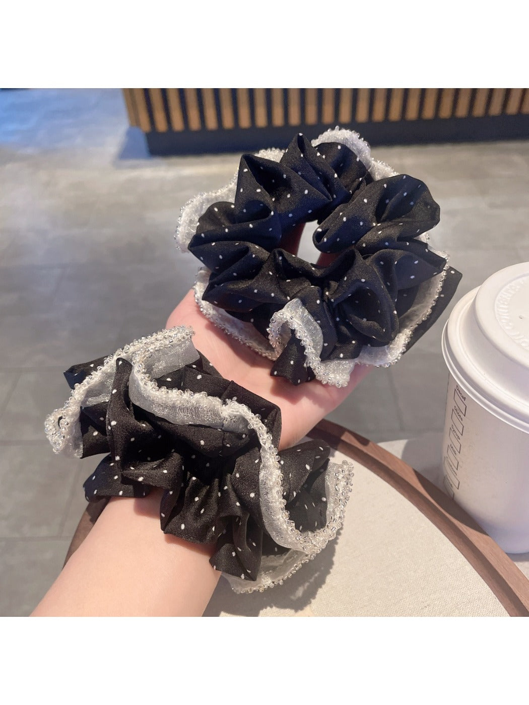 Gifty - Lace Trimmed Polka Dot Scrunchie