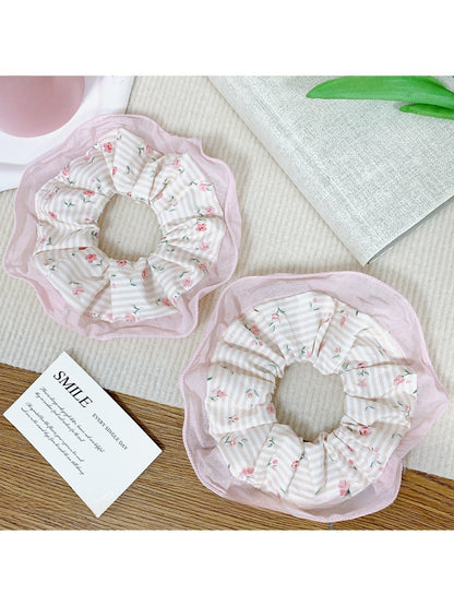 Gifty - Countryside Style Floral Hair Loop