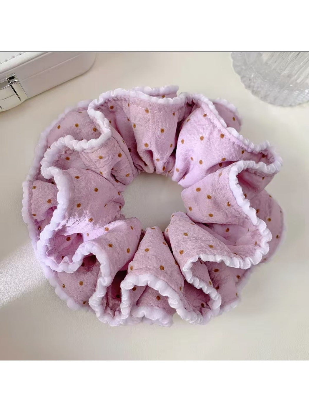 Gifty - Spring Summer Polka Dot Scrunchie