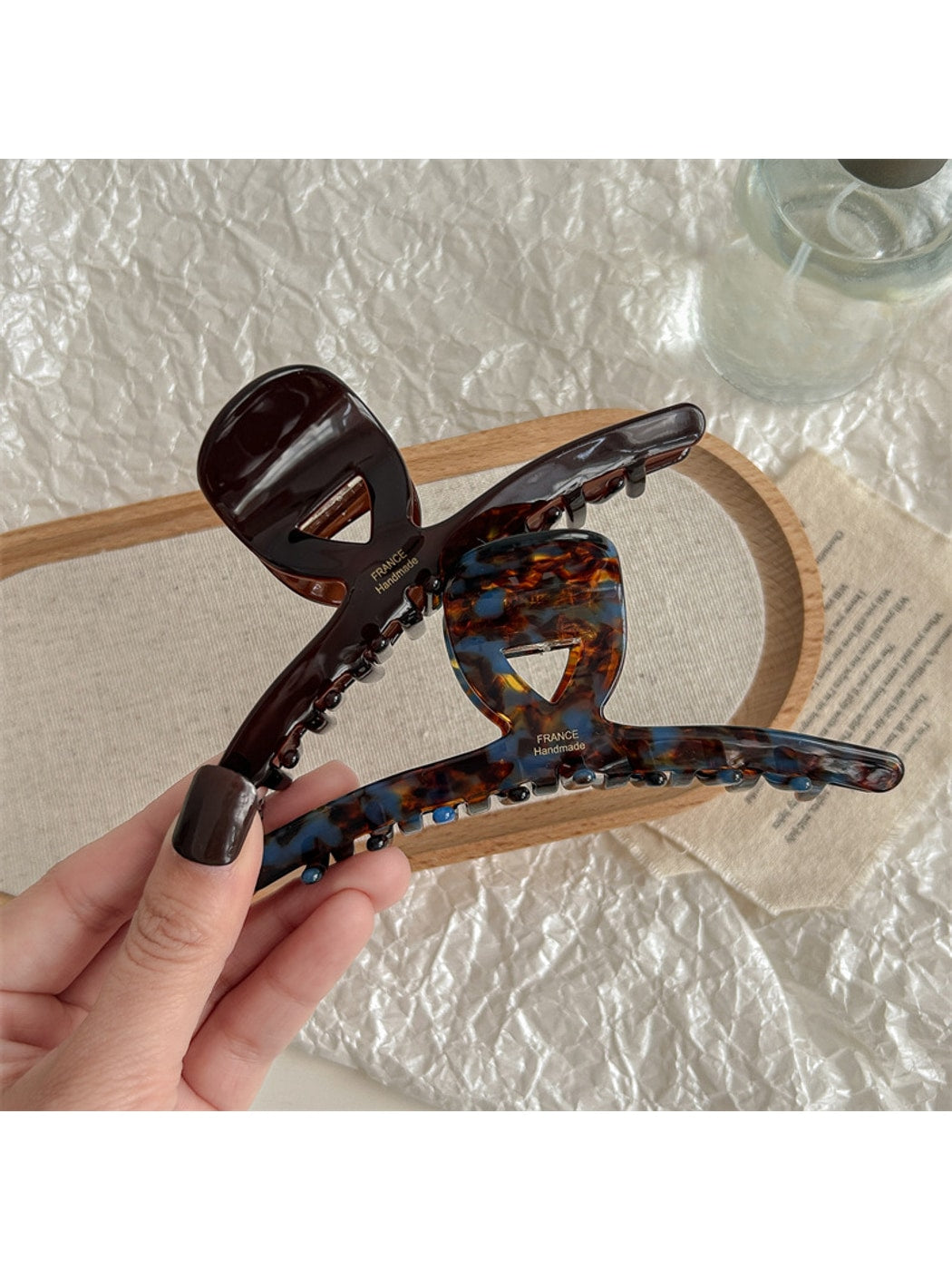 Beau - Cutout Cross Design Acetate Hair Claw Clip