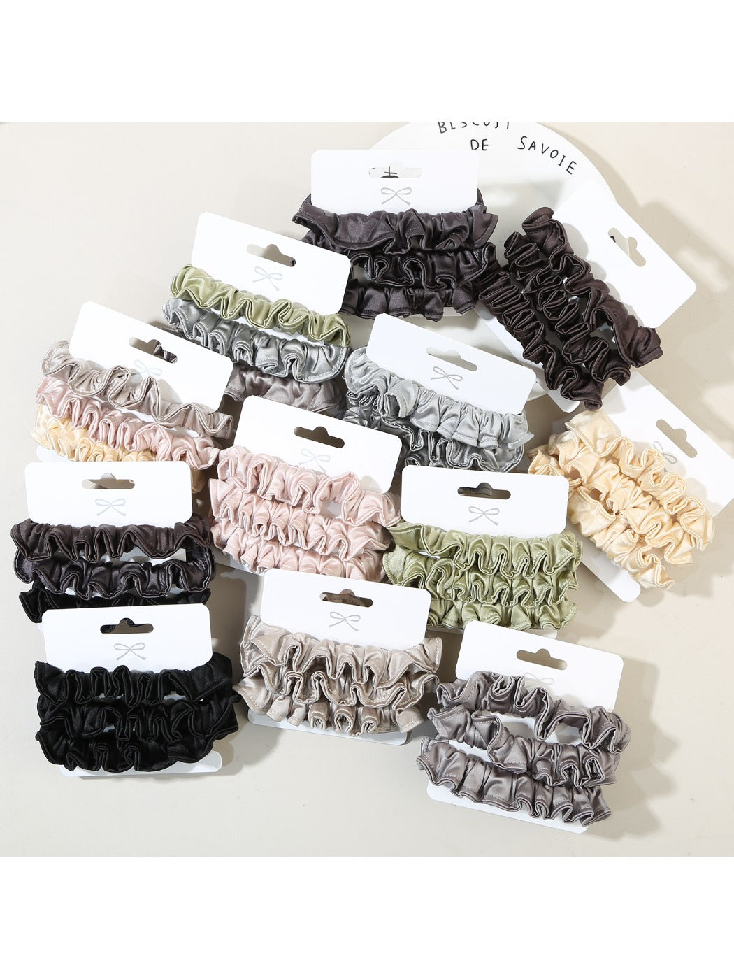 Gifty - Elegant Satin Hair Scrunchies 3 Pack