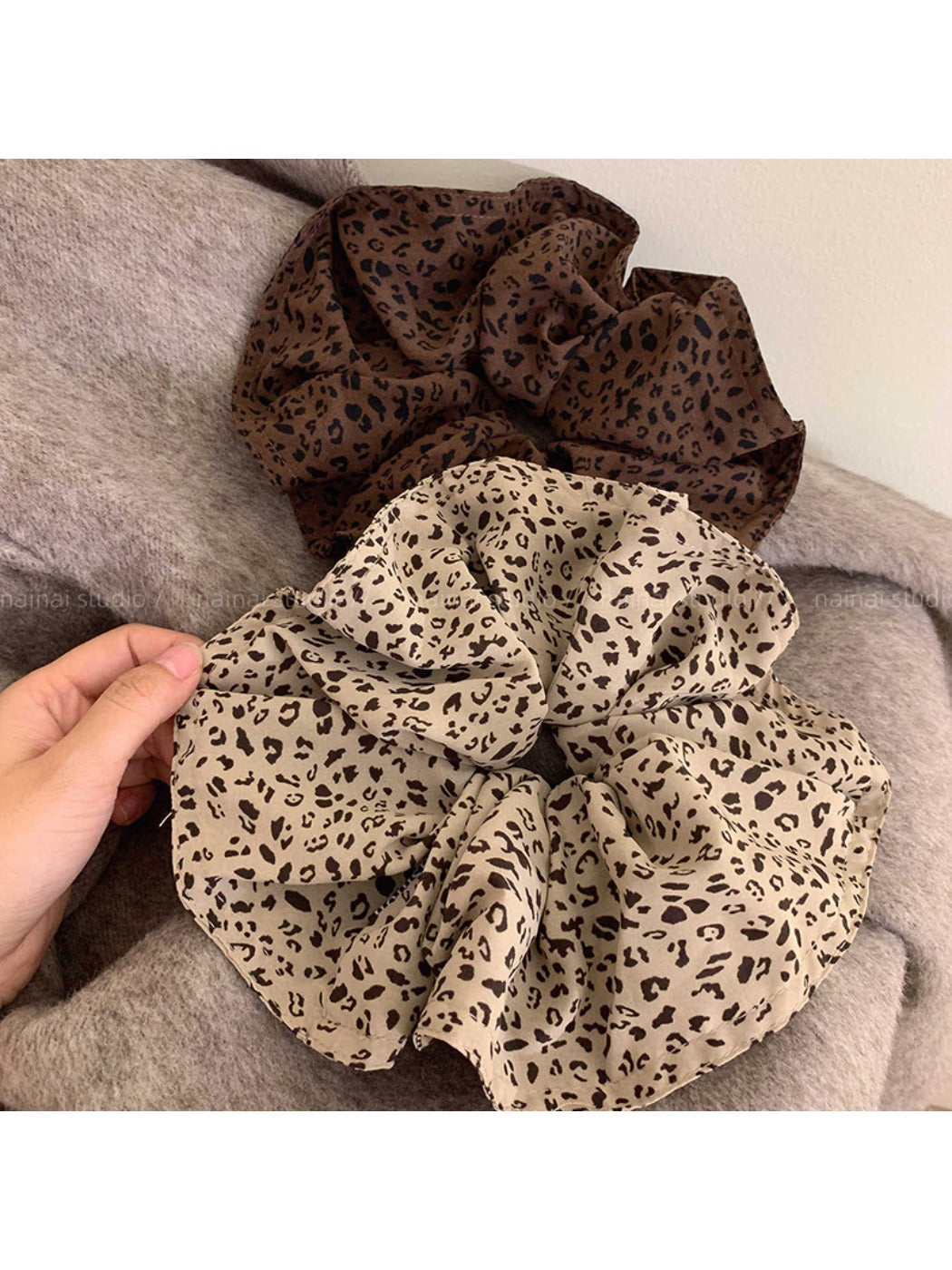Gifty - Vintage Large Leopard Print Hair Loop