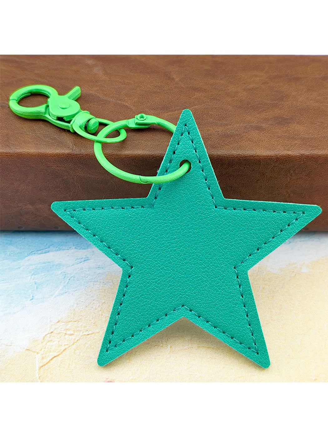 Keypus - Modern Minimalist PVC Alloy Star Keychain