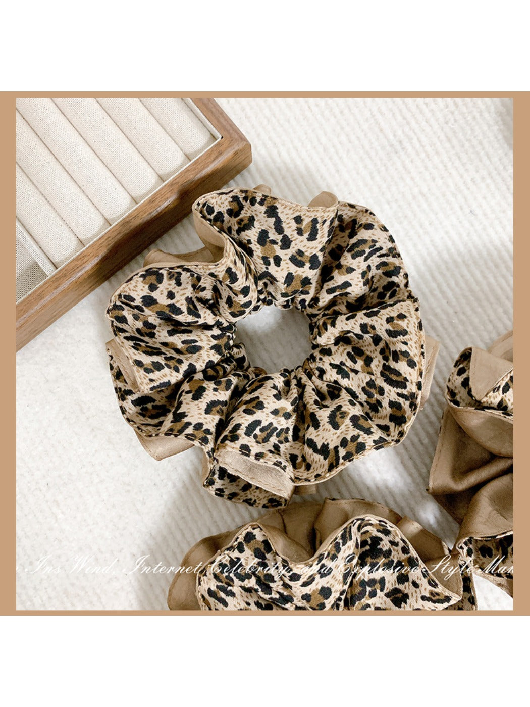 Gifty - Leopard Double-sided Hair Tie