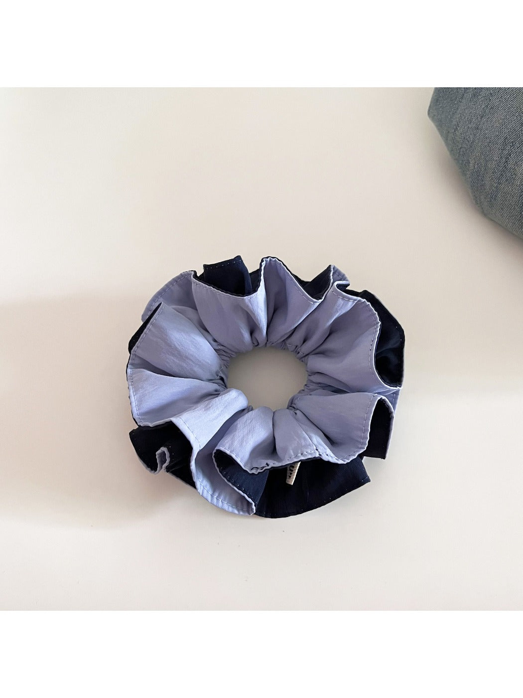 Gifty - Simple Two Tone Double Sided Scrunchie