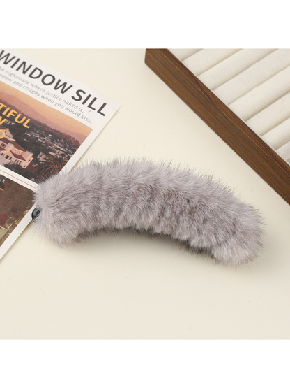 Beau - Soft Solid Color Curved Banana Claw Clip