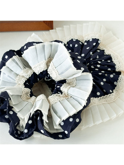 Gifty - Polka Dot Lace Scrunchie Hair Ban