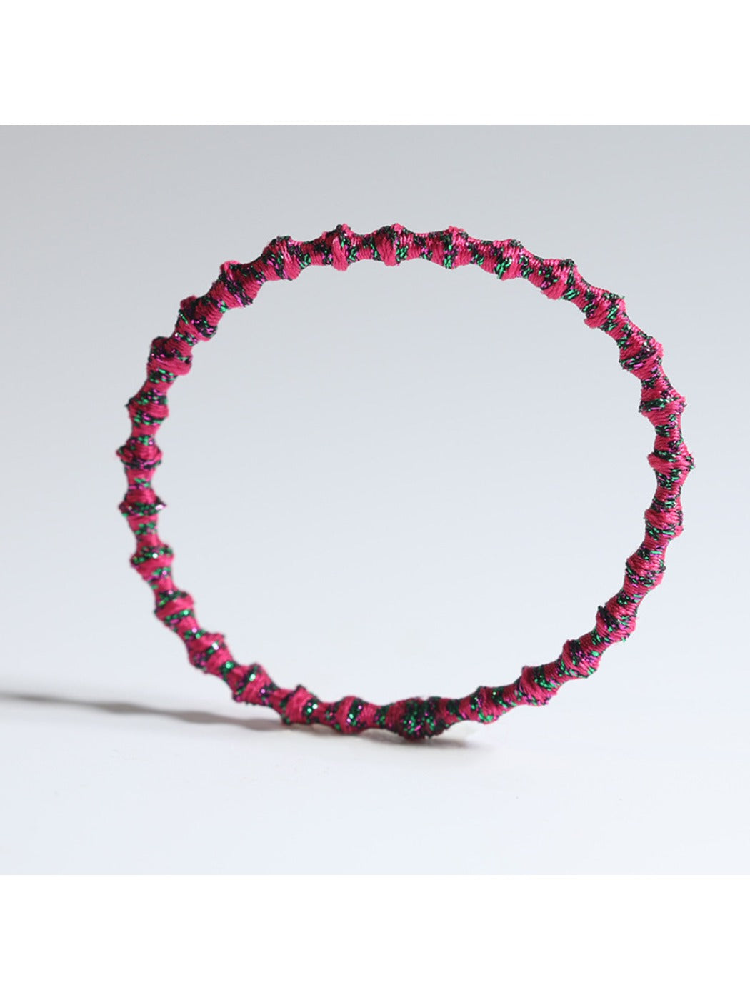 Gifty - Simple Colorful Wavy Hair Tie