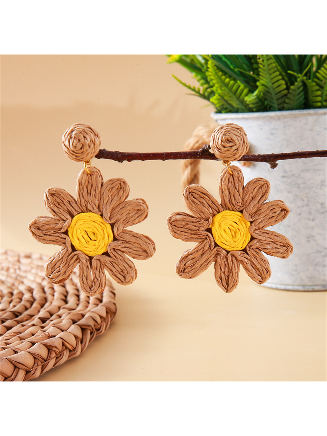 Earedge - Bohemian Floral Petal Raffia Stud Earrings