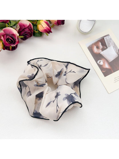 Gifty - Ink Wash Print Ruched Scrunchie