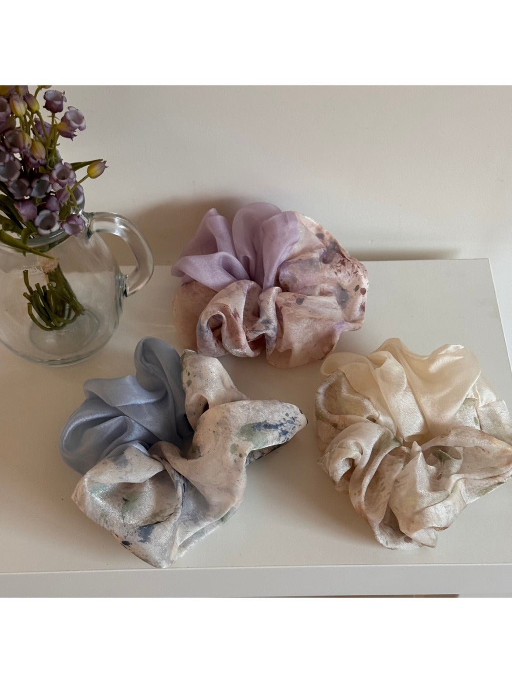 Close-up of Gifty gradient color block scrunchie showing fabric texture