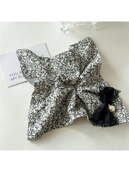 Gifty - Floral Print Scarf Scrunchie