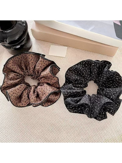 Gifty - Layered Vintage Leopard Print Scrunchy