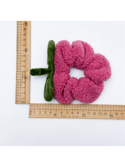 Gifty - Plush Flower Hair Tie