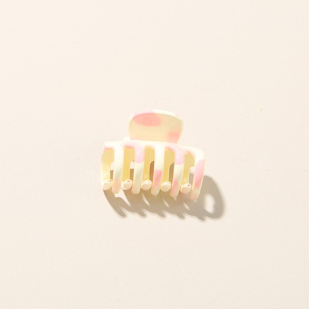 Beau - Cute Glossy Bangs and Flyaway Claw Clip