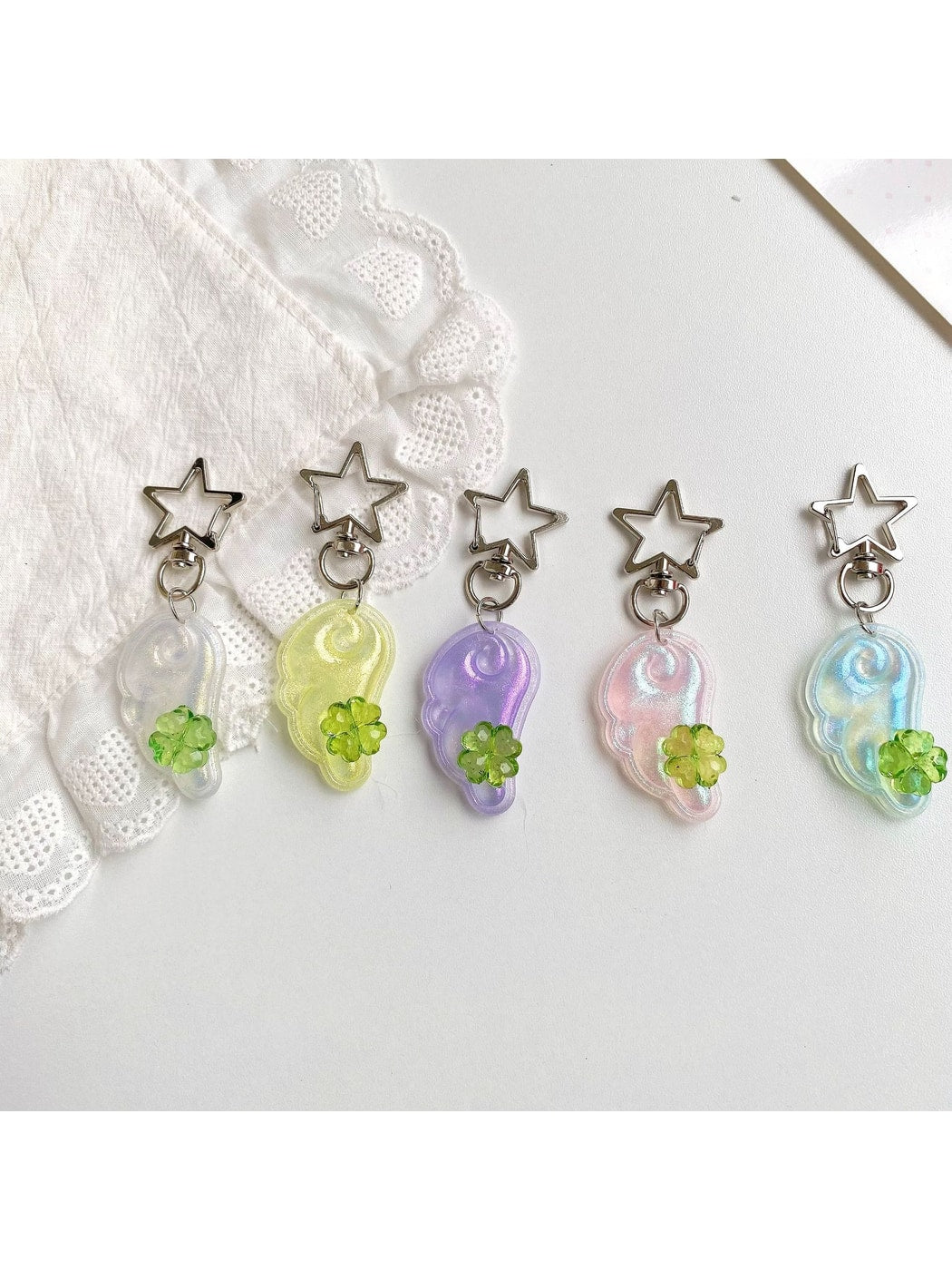 Keypus - Glitter Wing Four Leaf Clover Acrylic Keychain