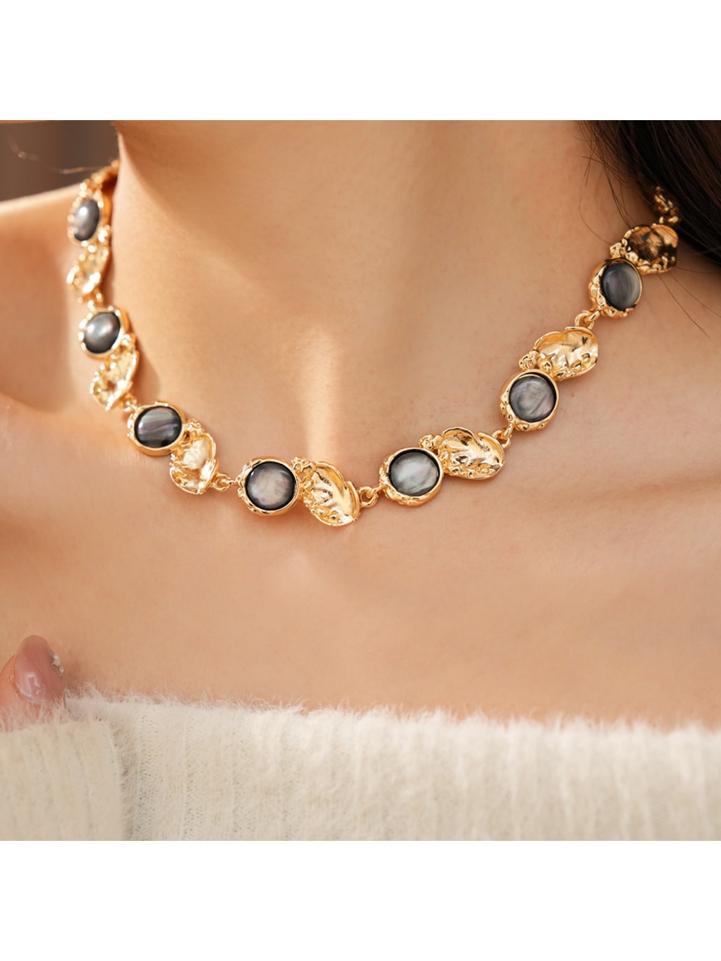 Nozari - Retro Round Link Necklace And Earrings