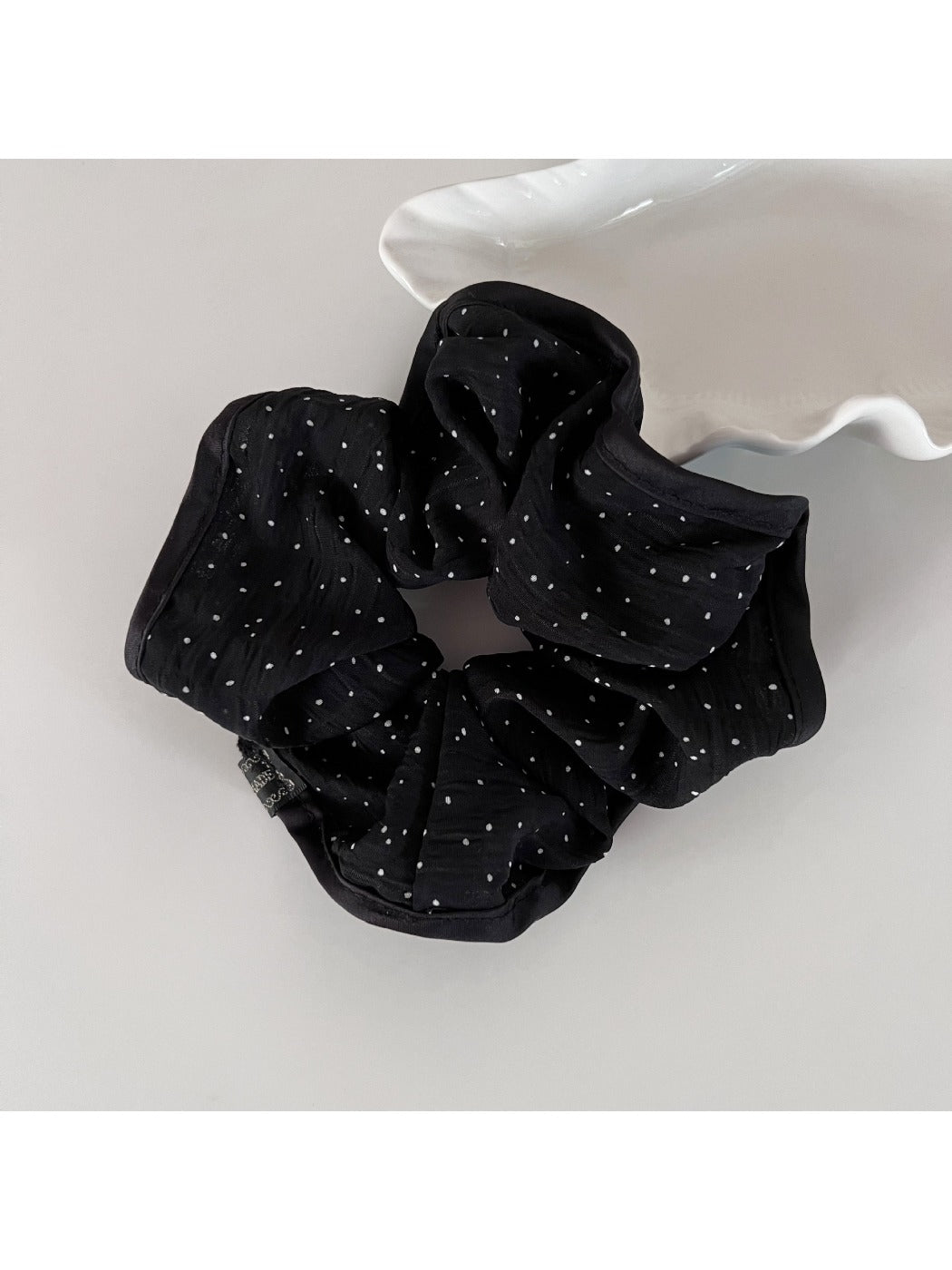 Gifty - Black White Polka Dot Hair Scrunchie