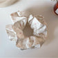 Gifty - Sweet Cream Floral Scrunchie