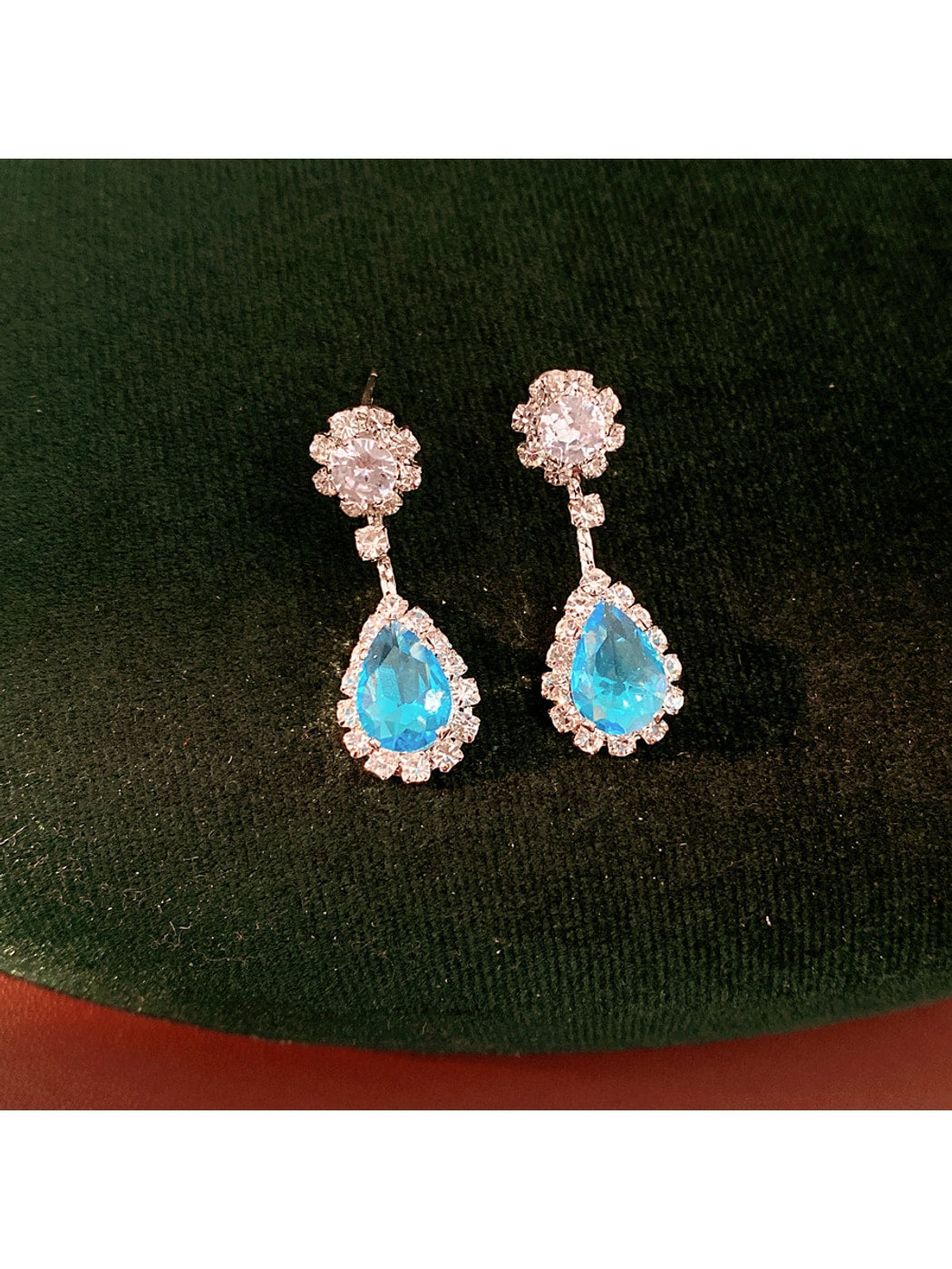 Nozari - Light Luxury Drop Necklace and Stud Earrings