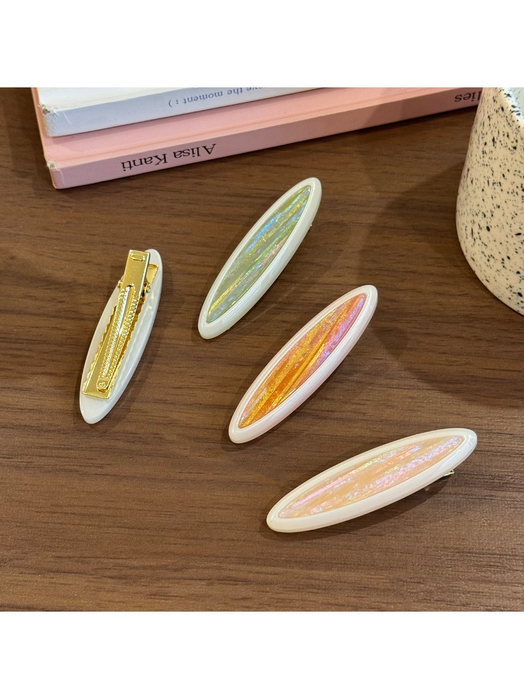 Beau - Iridescent Oval Acetate Hair Clip