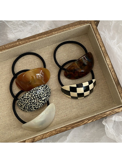 Gifty - Minimalist Oval Hair Tie