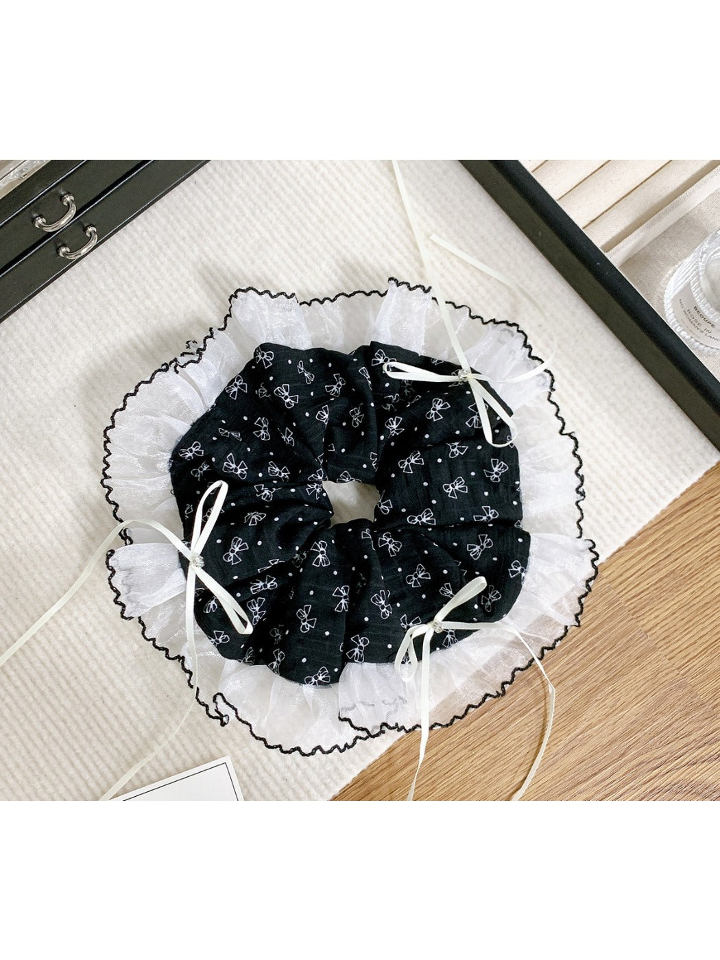 Gifty - Elegant Bow Pattern Scrunchies for Women Lace