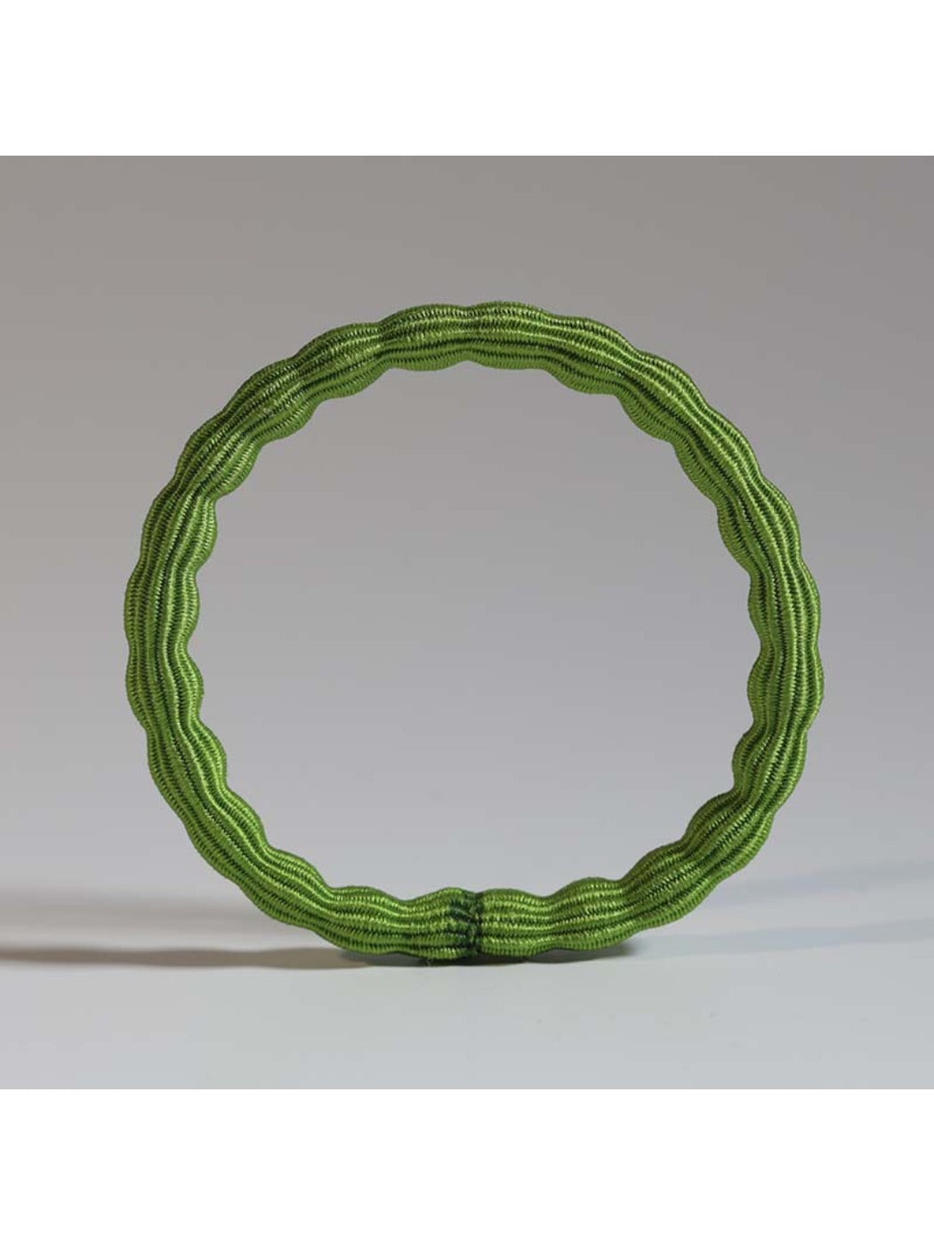 Gifty - Vintage Peanut Shaped Hair Tie