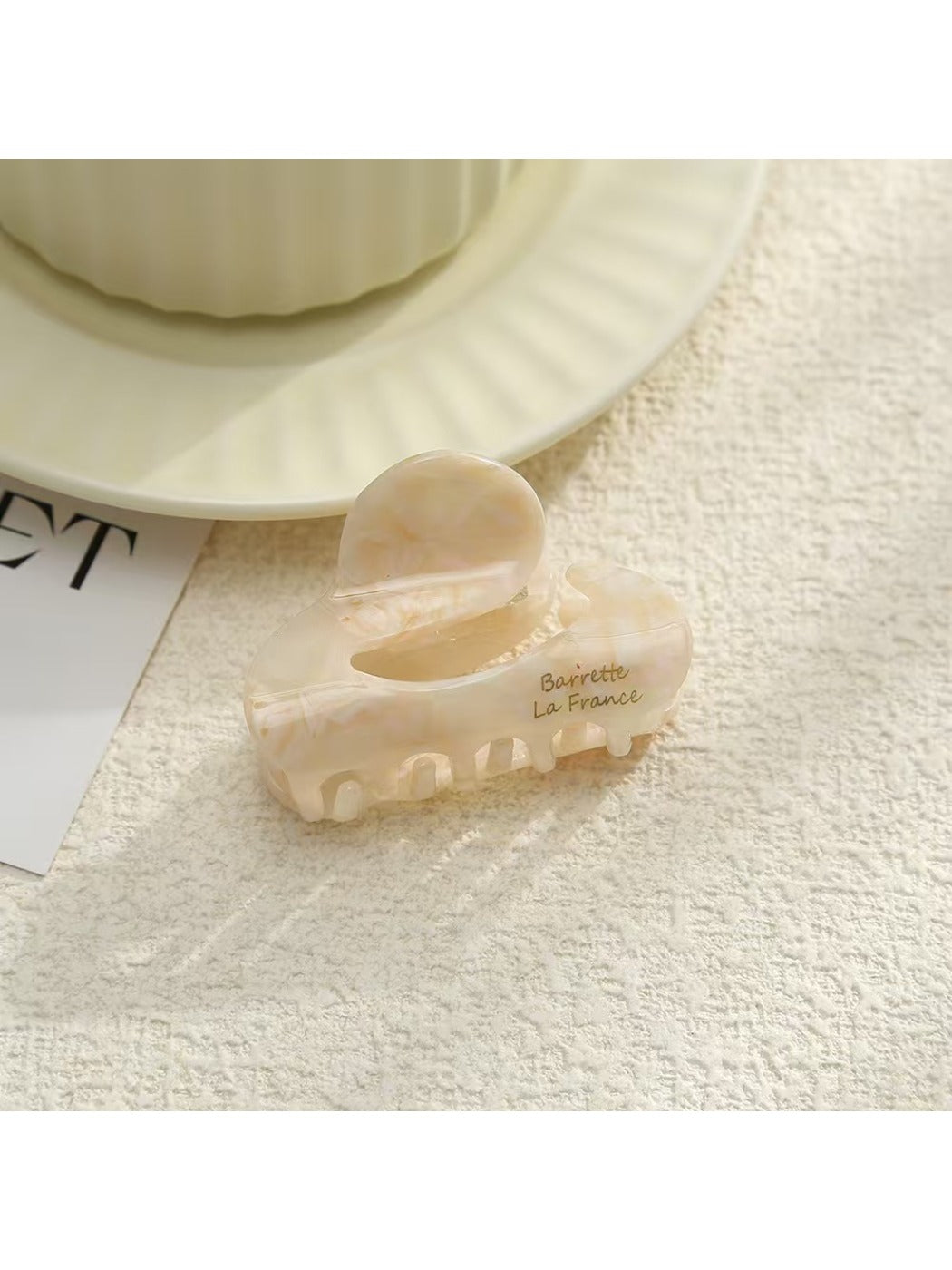 Beau - Exquisite Acetate Hair Clip