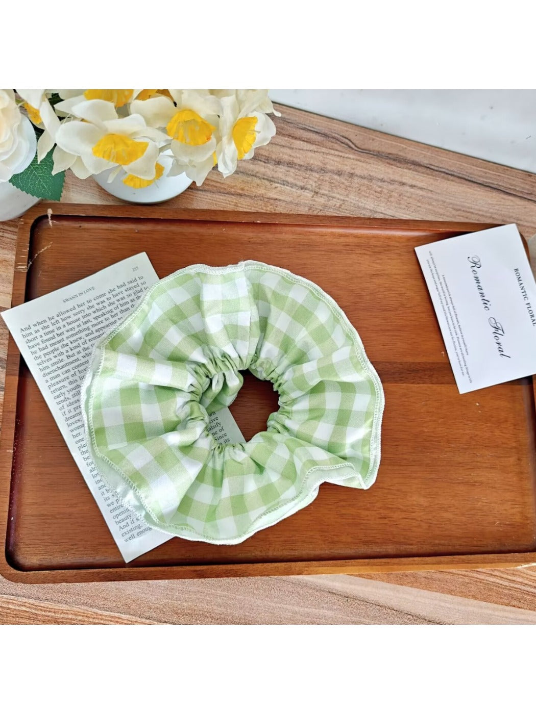 Gifty - Plaid Polyester Fabric Ruffle Edge Scrunchie