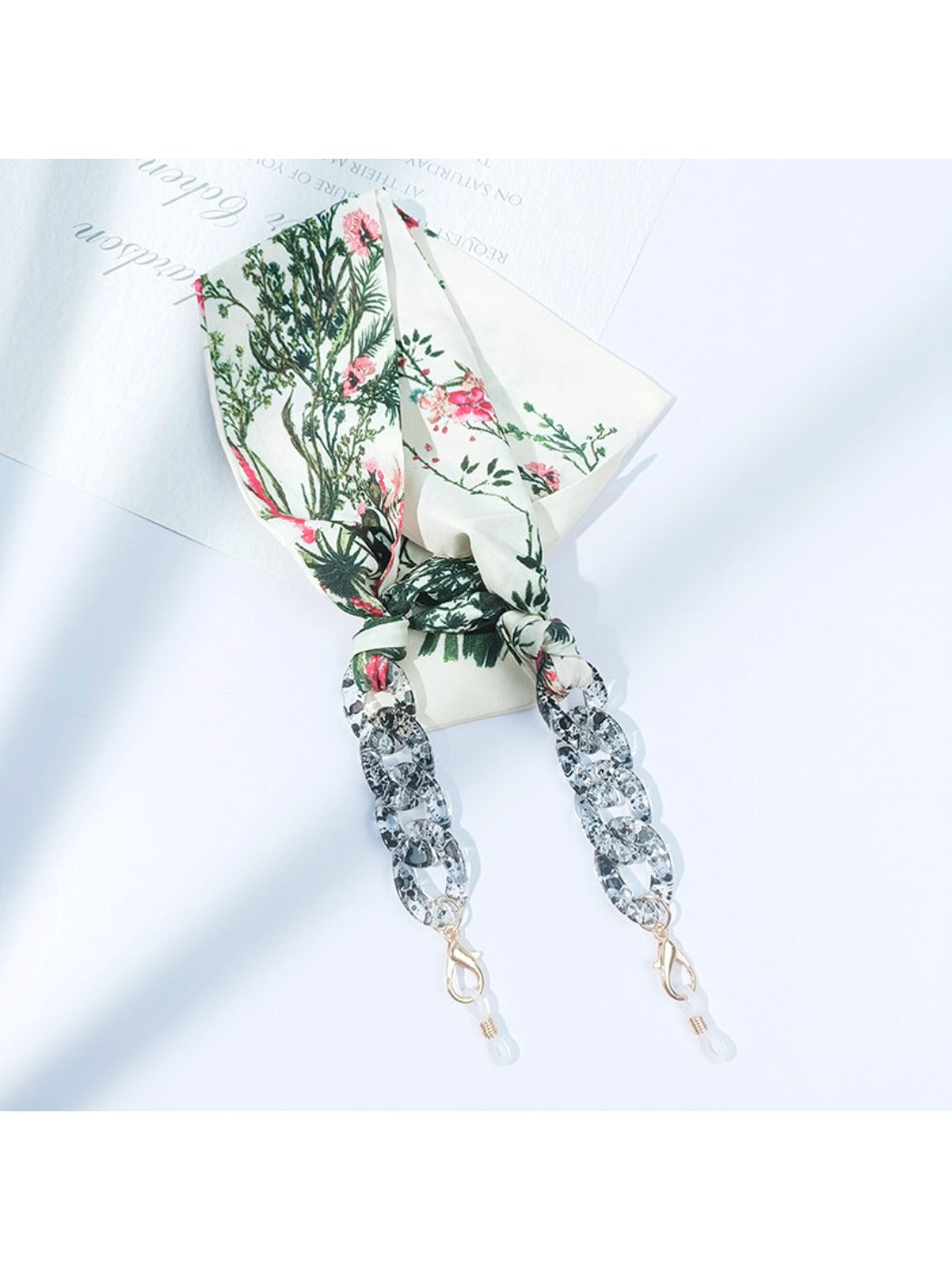 Velra - Elegant Ribbon Eyeglass Strap