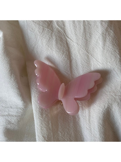 Beau - Dimensional Butterfly Acetate Hair Clip