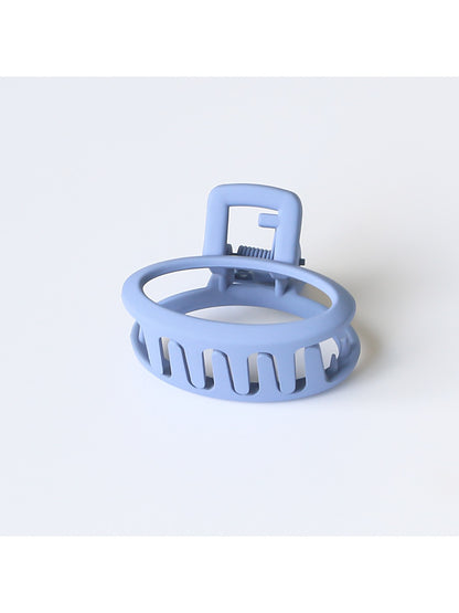 Beau - Minimalist Oval Shaped Openwork Claw Clip