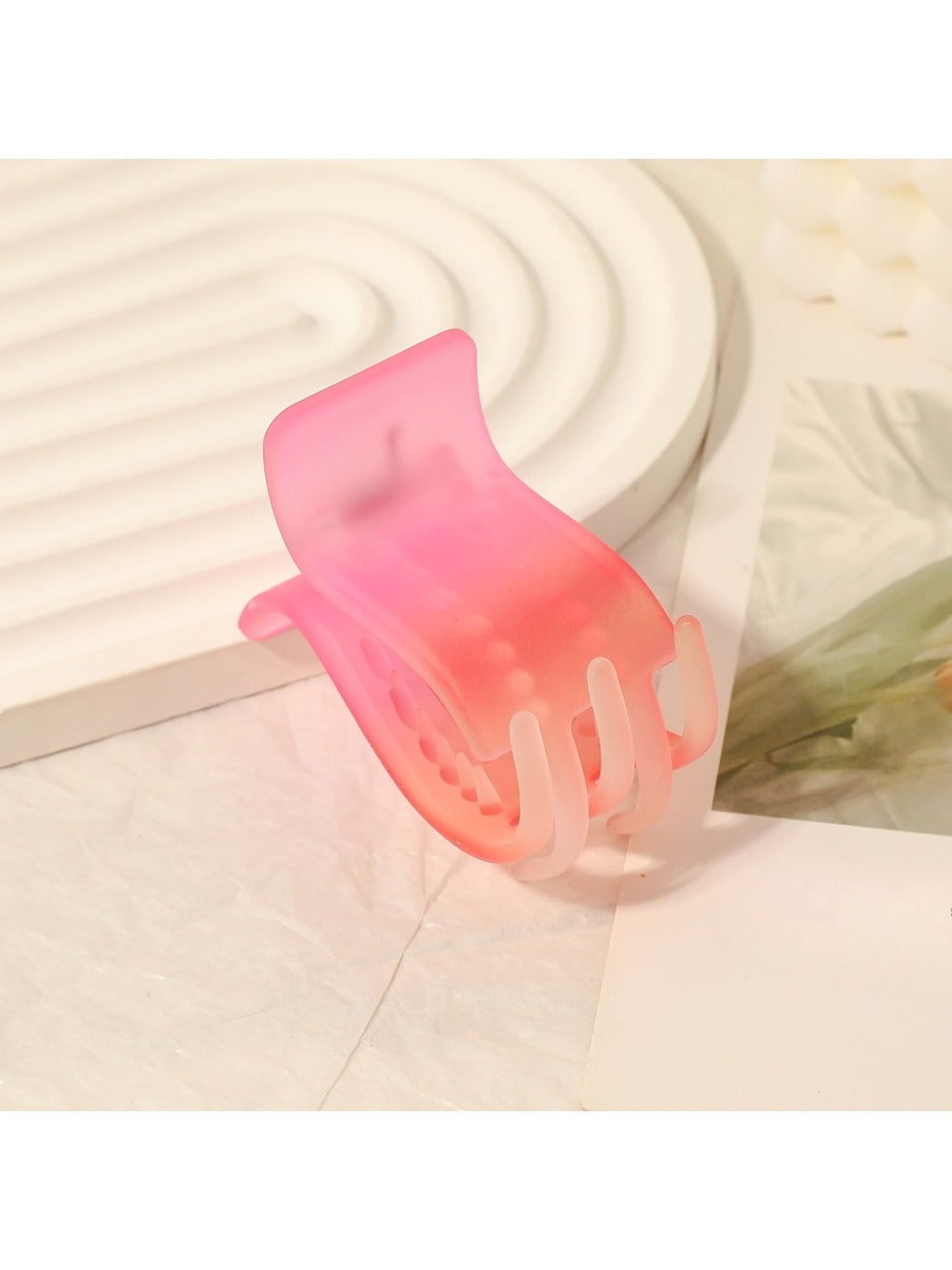 Beau - Trendy Abstract Shape Hair Clip