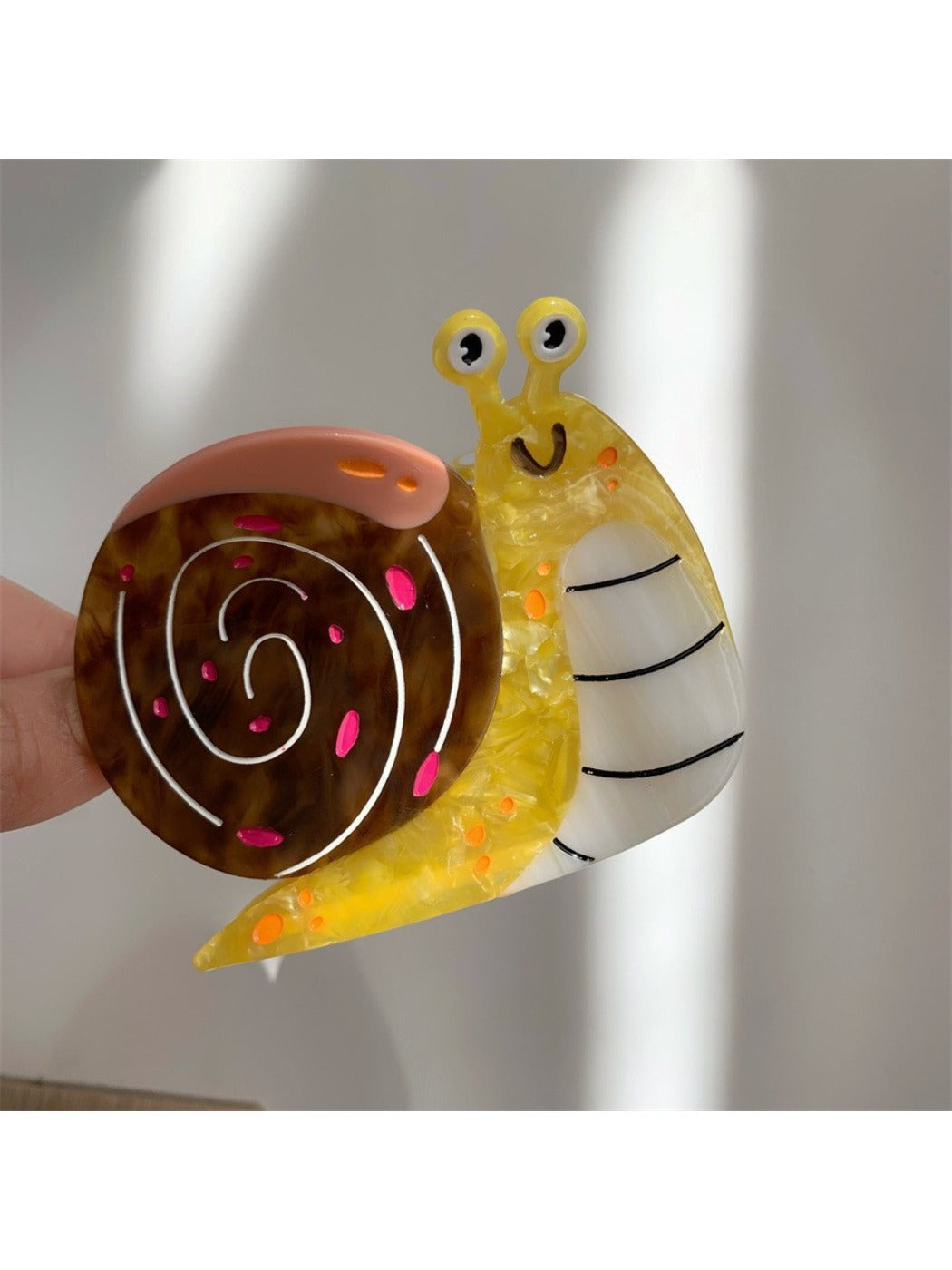 Beau - Snail Shaped Hair Clip