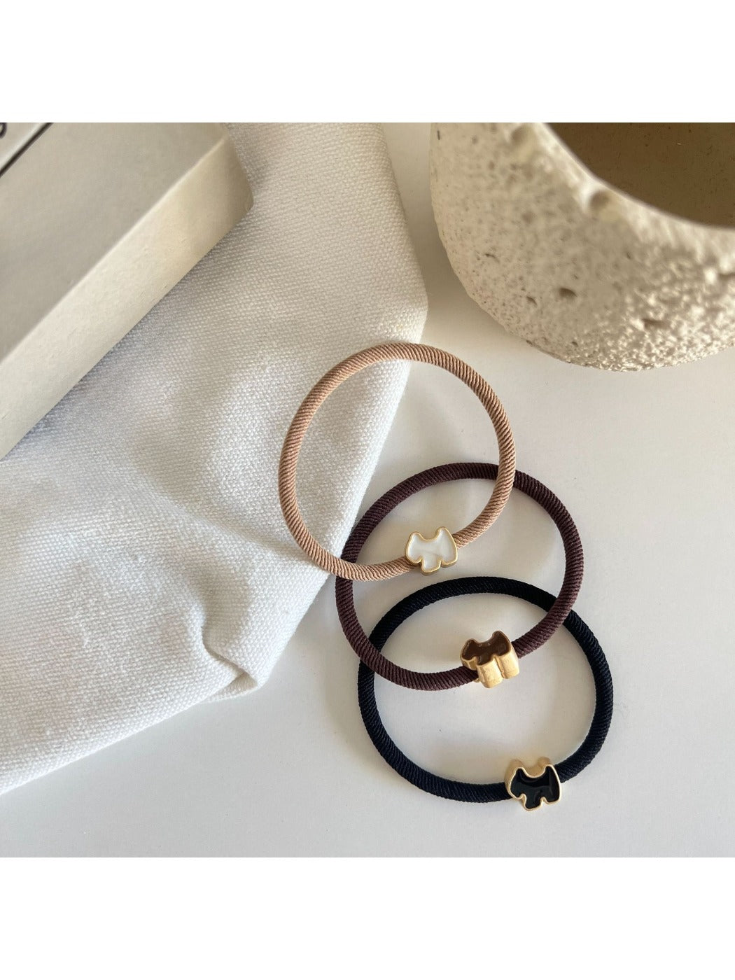 Gifty - Stylish Simple Hair Tie