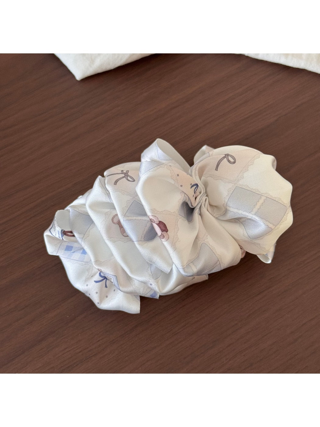 Beau - Bear Print Layered Bow Banana Clip