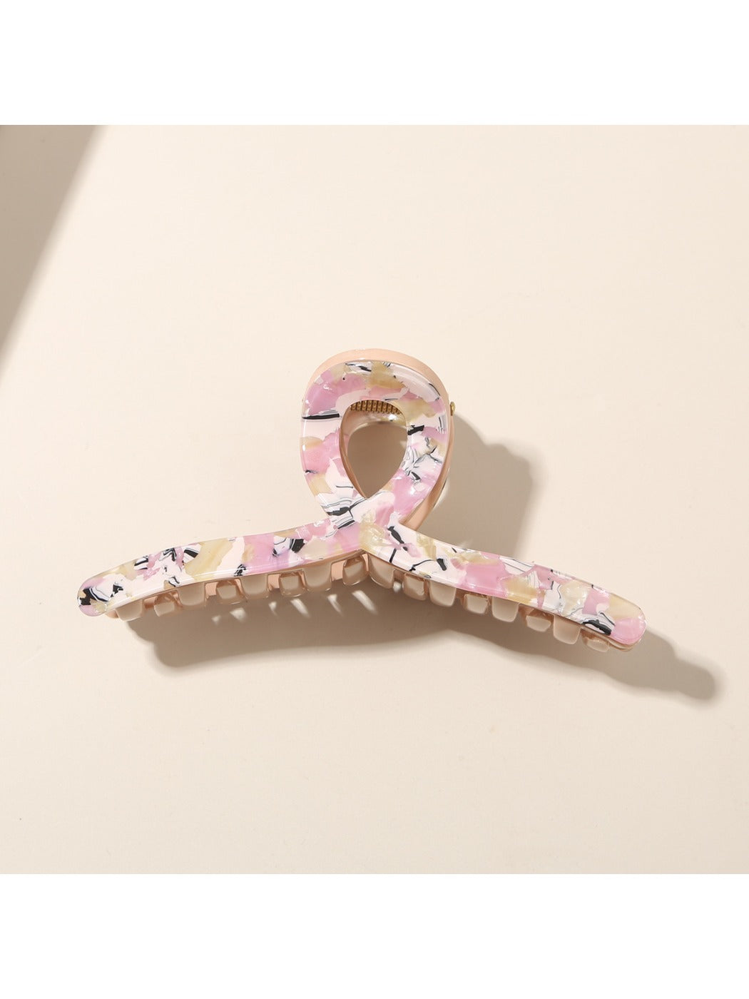 Beau - Vintage Crisscross Claw Clip