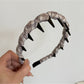 Gifty - Minimalist Plaid Long Tooth Headband