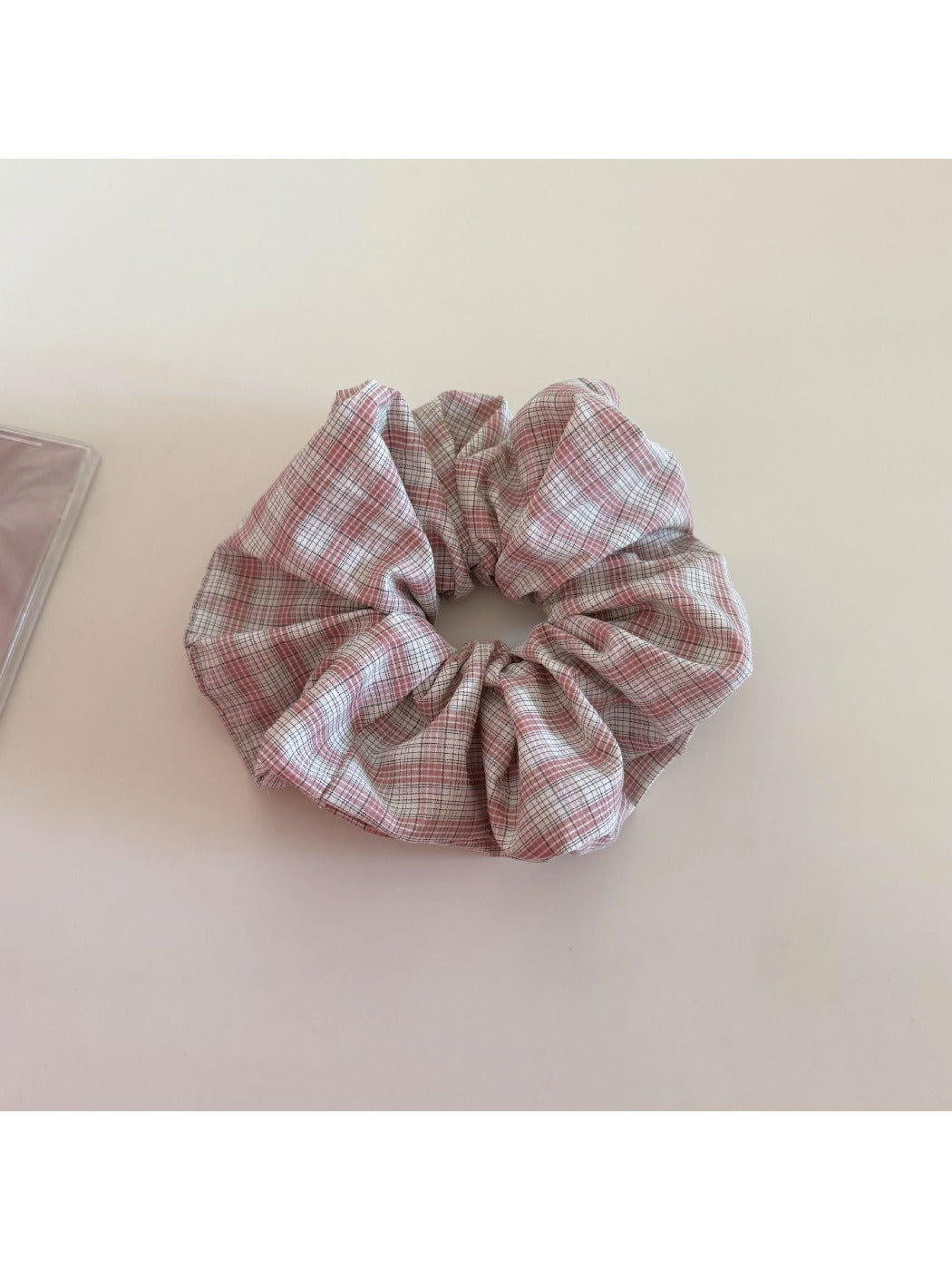 Gifty - Simple Plaid Cute Scrunchie