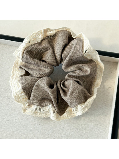 Gifty - Lace Floral Hair Scrunchie