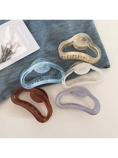 Beau - Solid Color Cloud Shaped Hollow Claw Clip