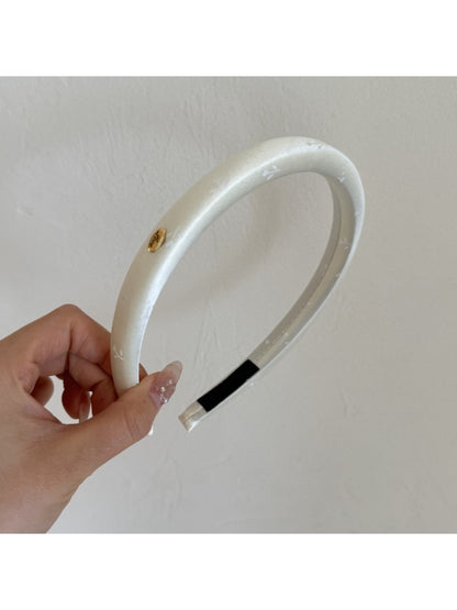 Gifty - Minimalist Ditsy Floral Headband