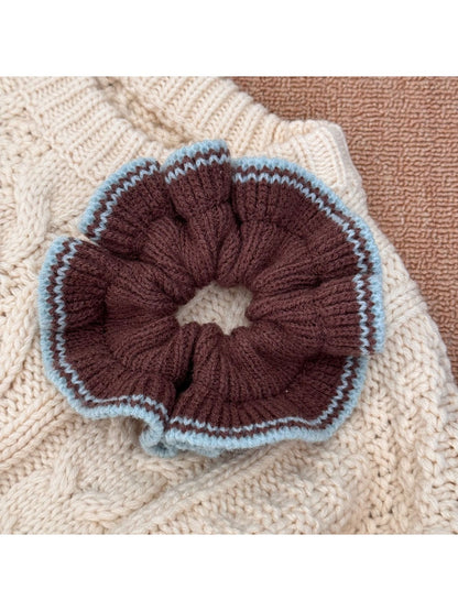 Gifty - Cute Knit Color Edge Scrunchie