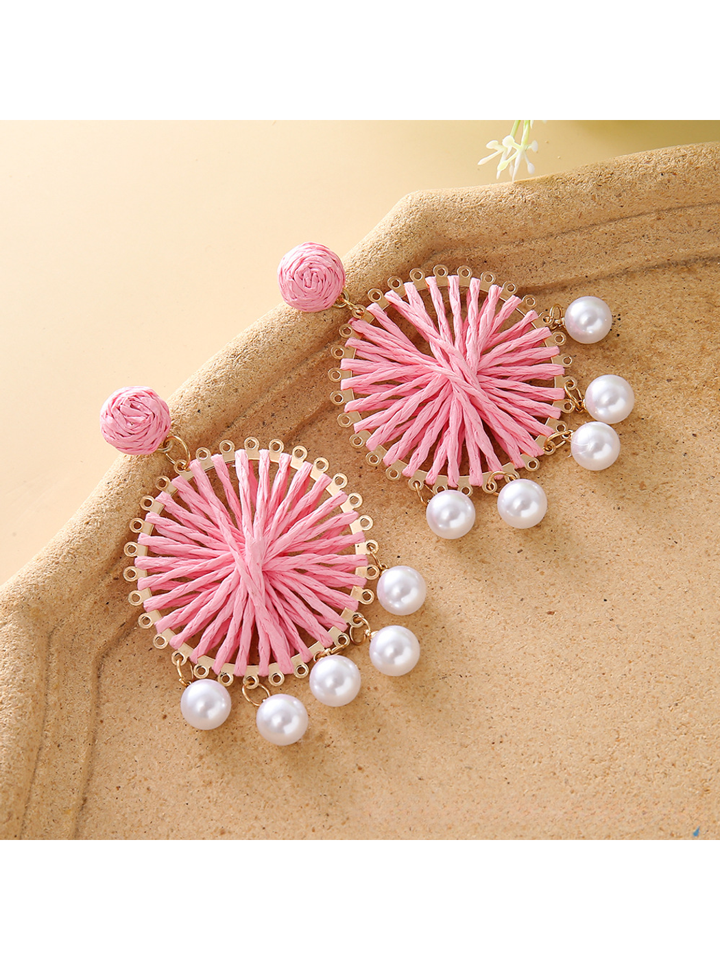 Earedge - Geometric Round Pendant Drop Earrings