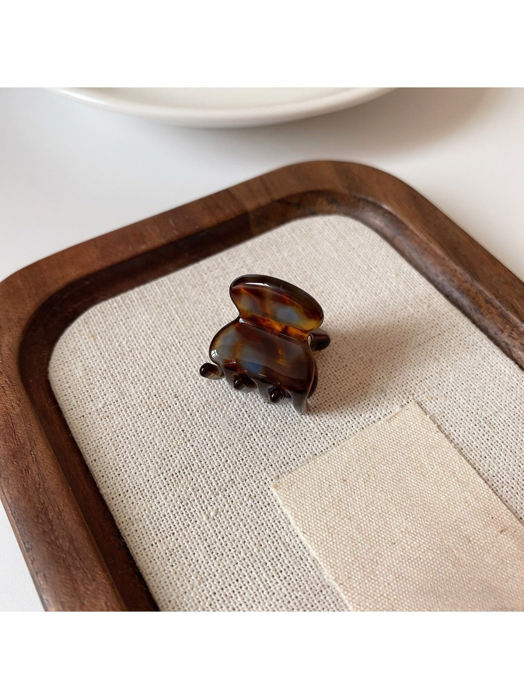 Beau - Mini Minimalist Half Moon Hair Claw Clip