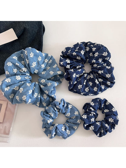 Gifty - Retro Blue Fashion Scrunchie